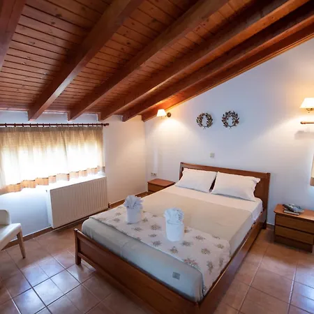 Mirmidones Corfu Daire